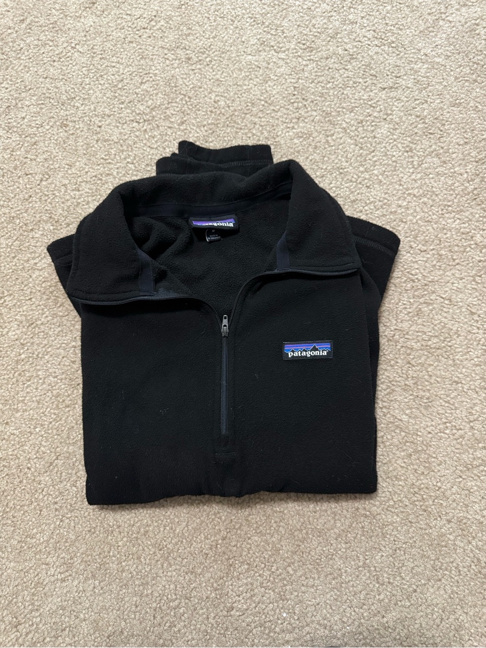 Patagonia Black Quarter-Zip Fleece Pullover